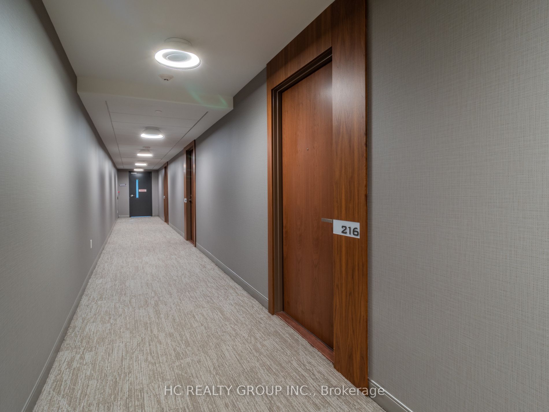 275 Village Green Sq, #216