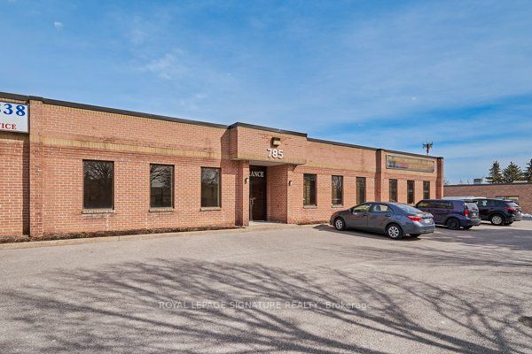 785 Westney Rd S, #30