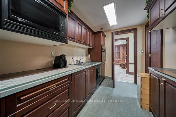785 Westney Rd S, #30
