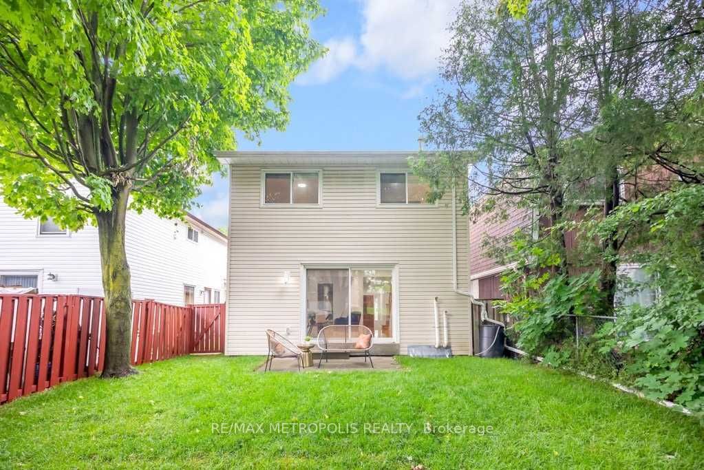 96 Ashridge Dr, #Bsmt
