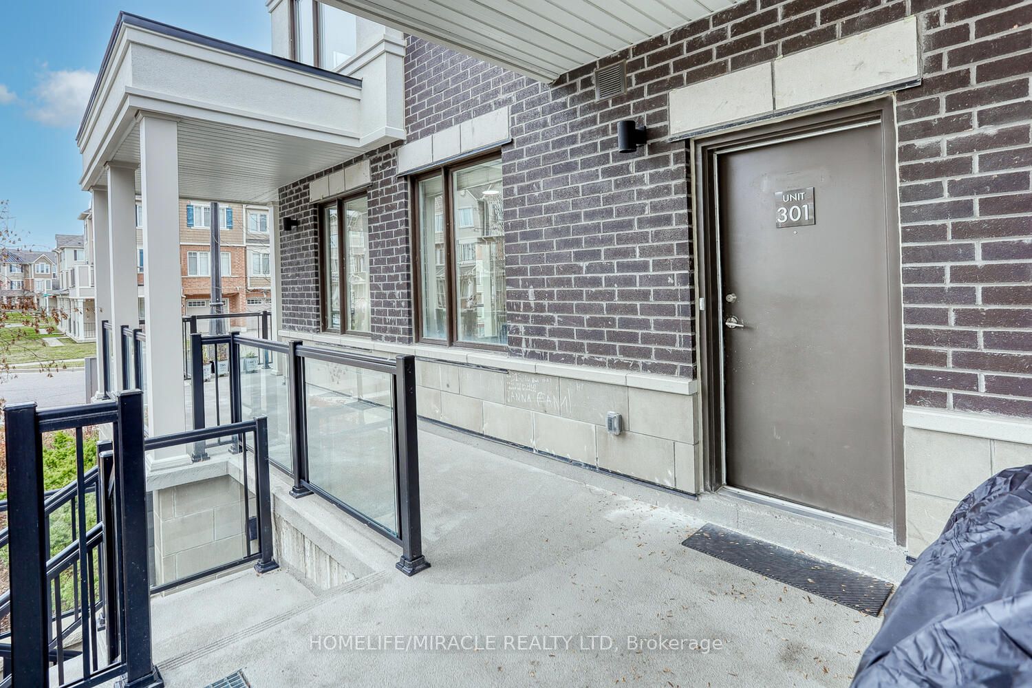1711 Pure Springs Blvd, #301