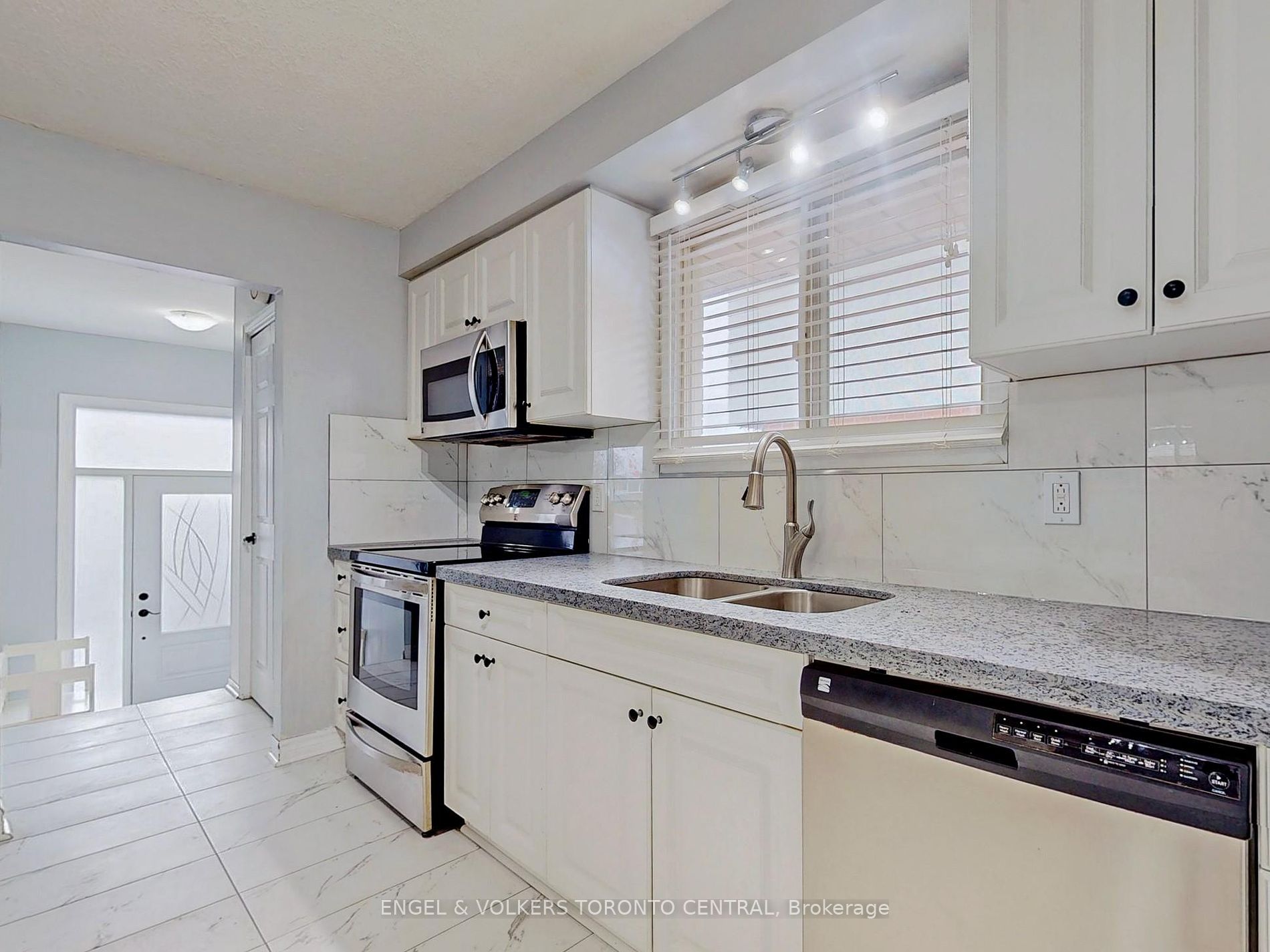 381 Surrey Drive