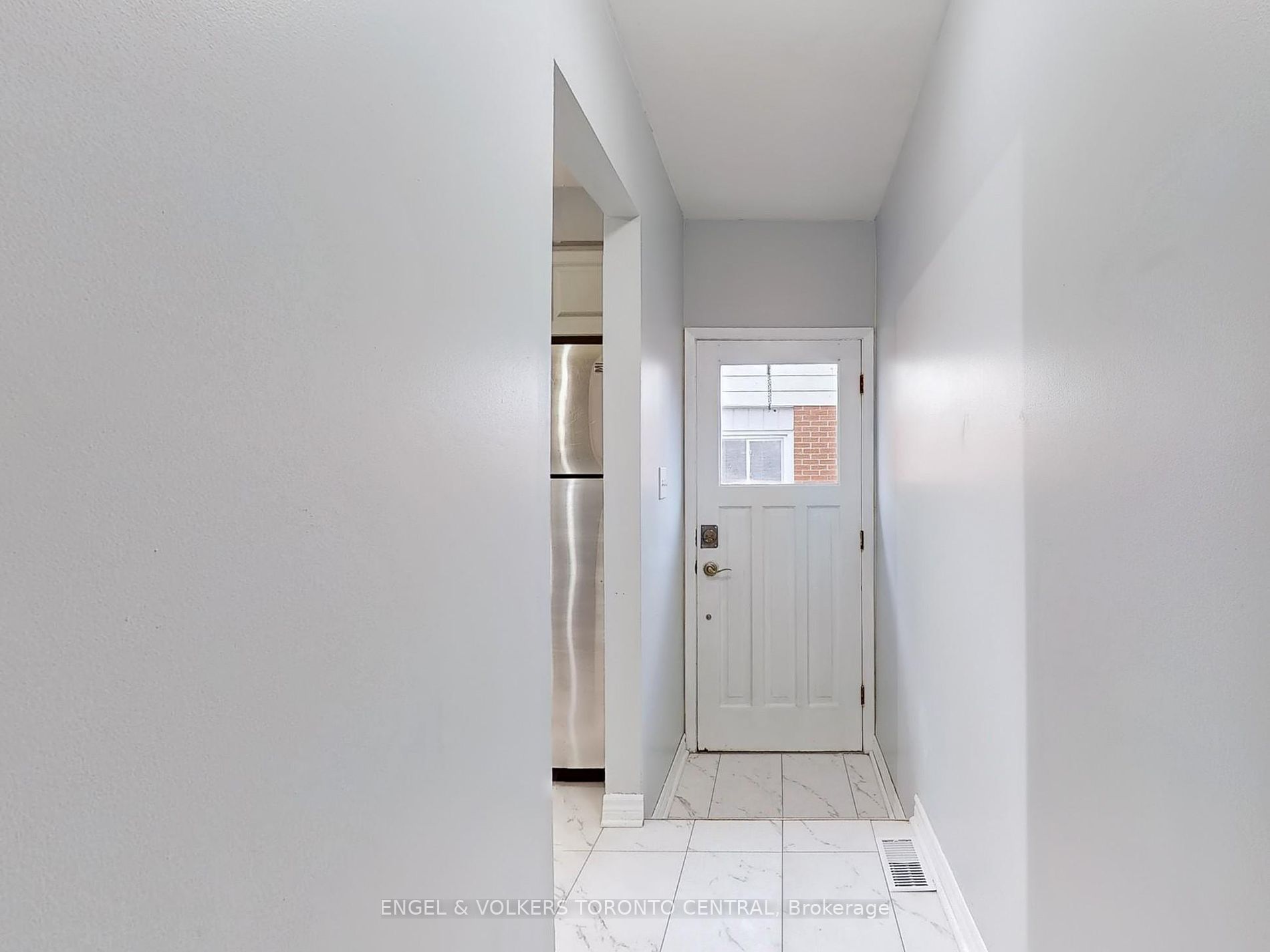 381 Surrey Drive