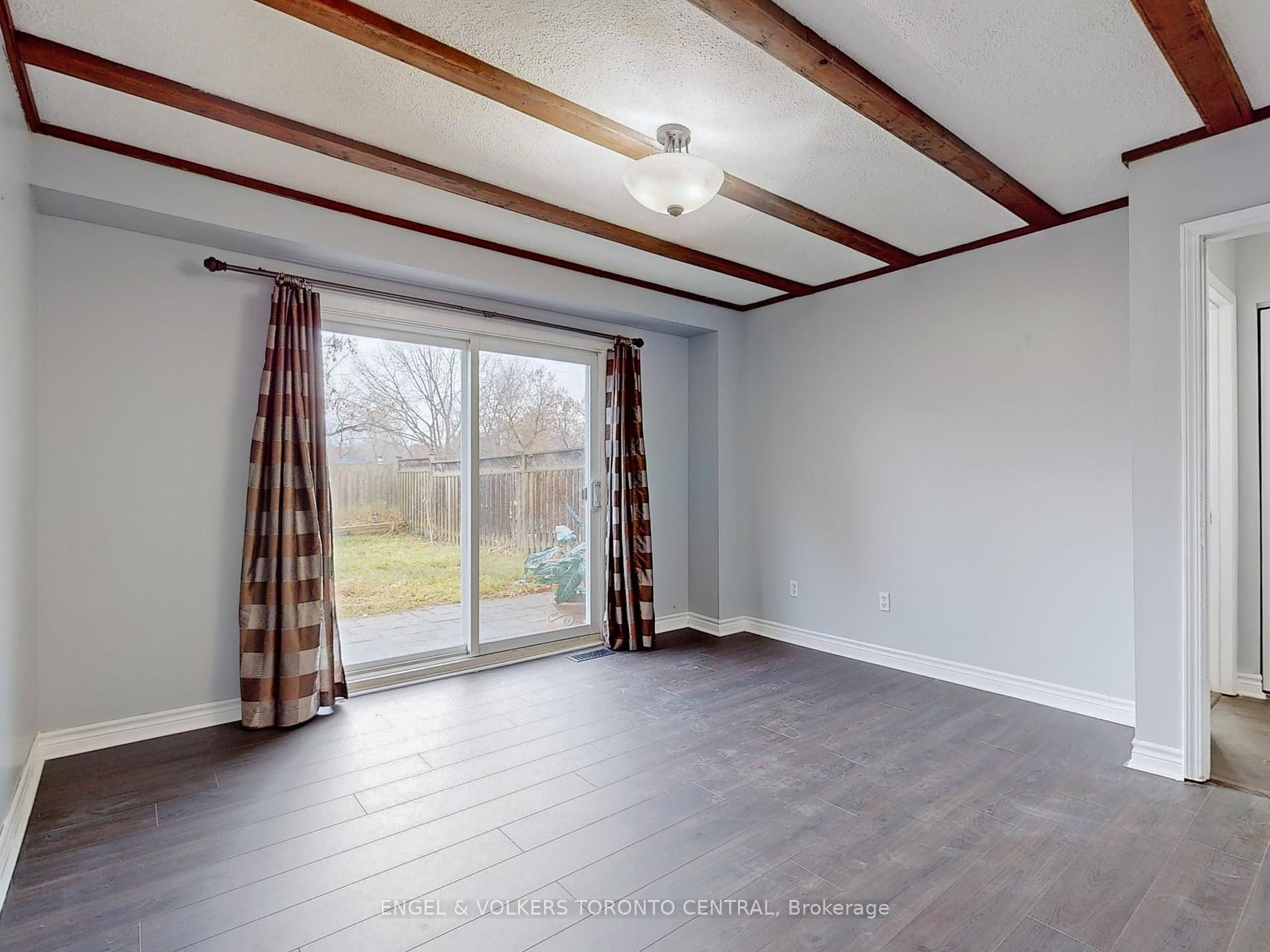 381 Surrey Drive