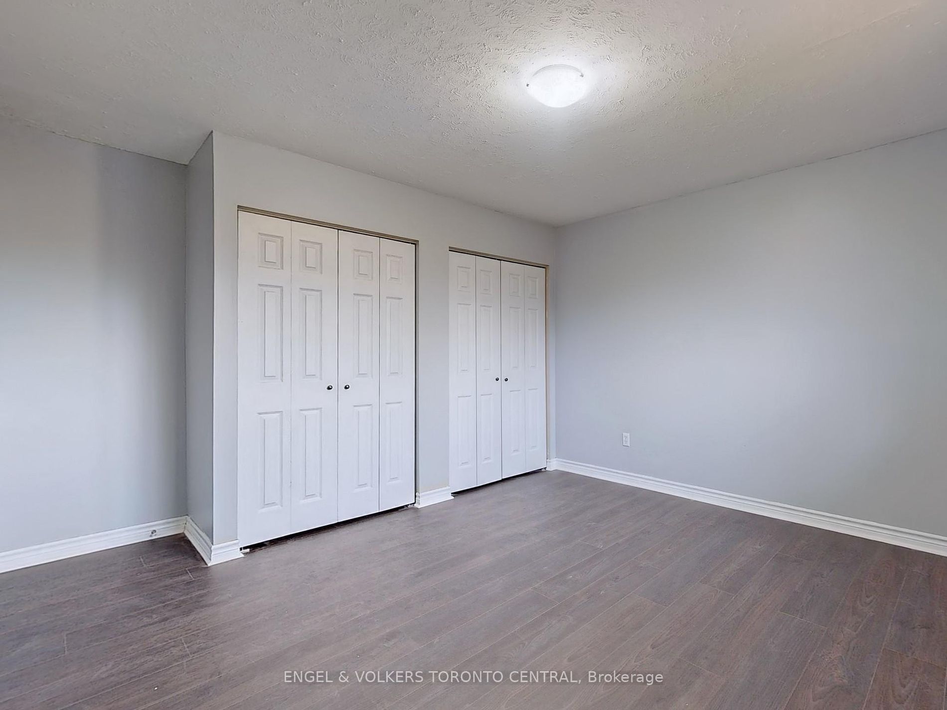 381 Surrey Drive