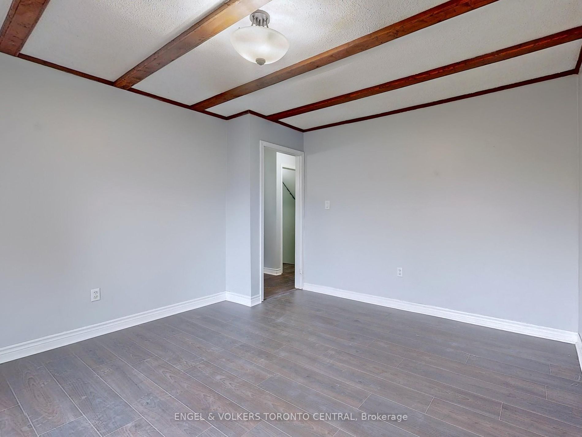 381 Surrey Drive
