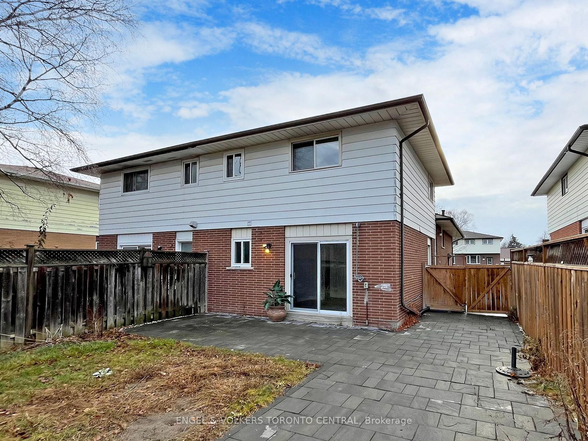 381 Surrey Drive
