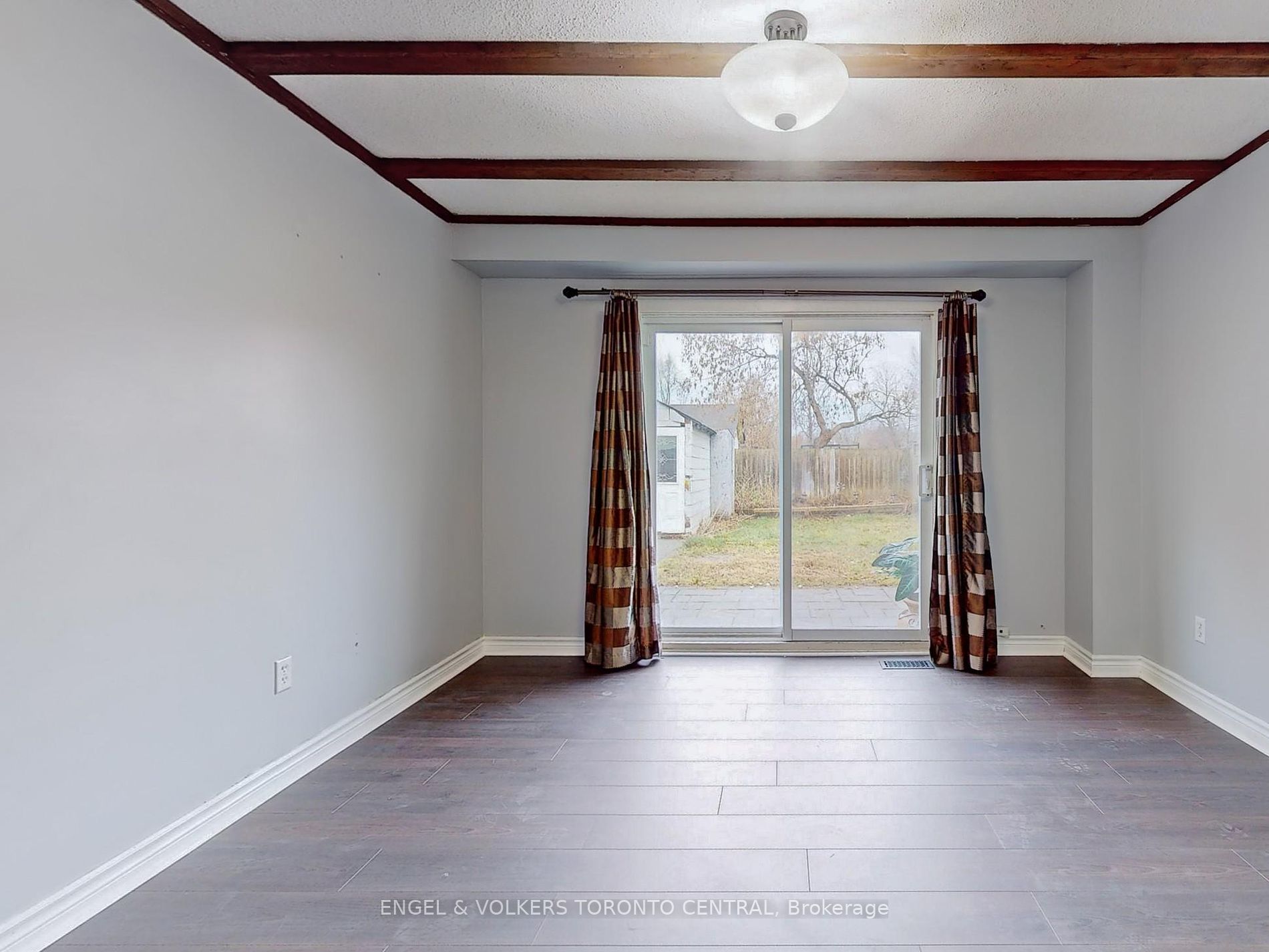 381 Surrey Drive