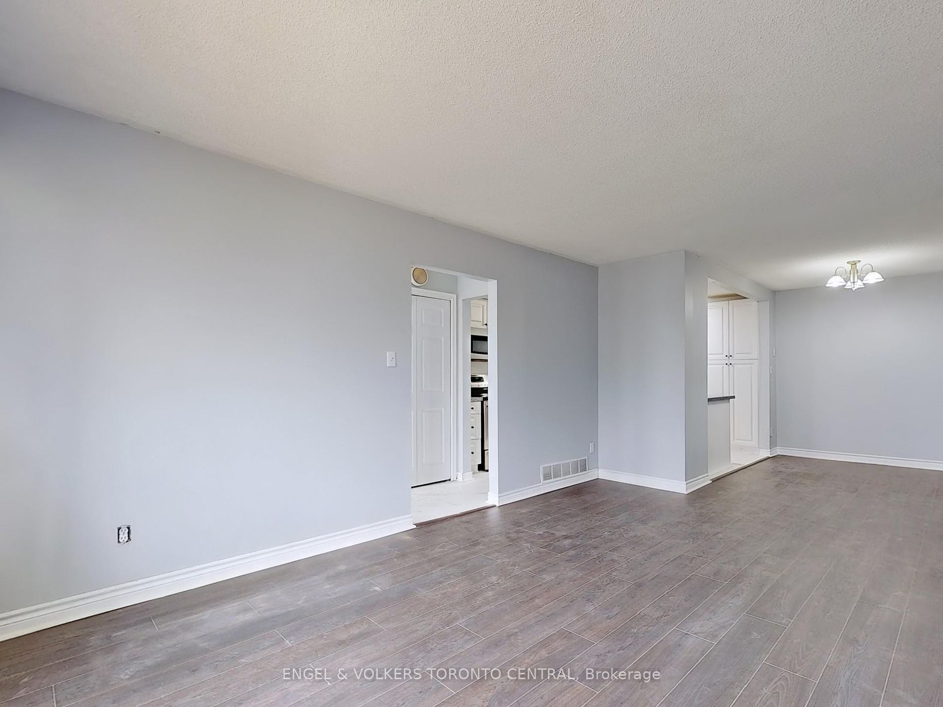 381 Surrey Drive