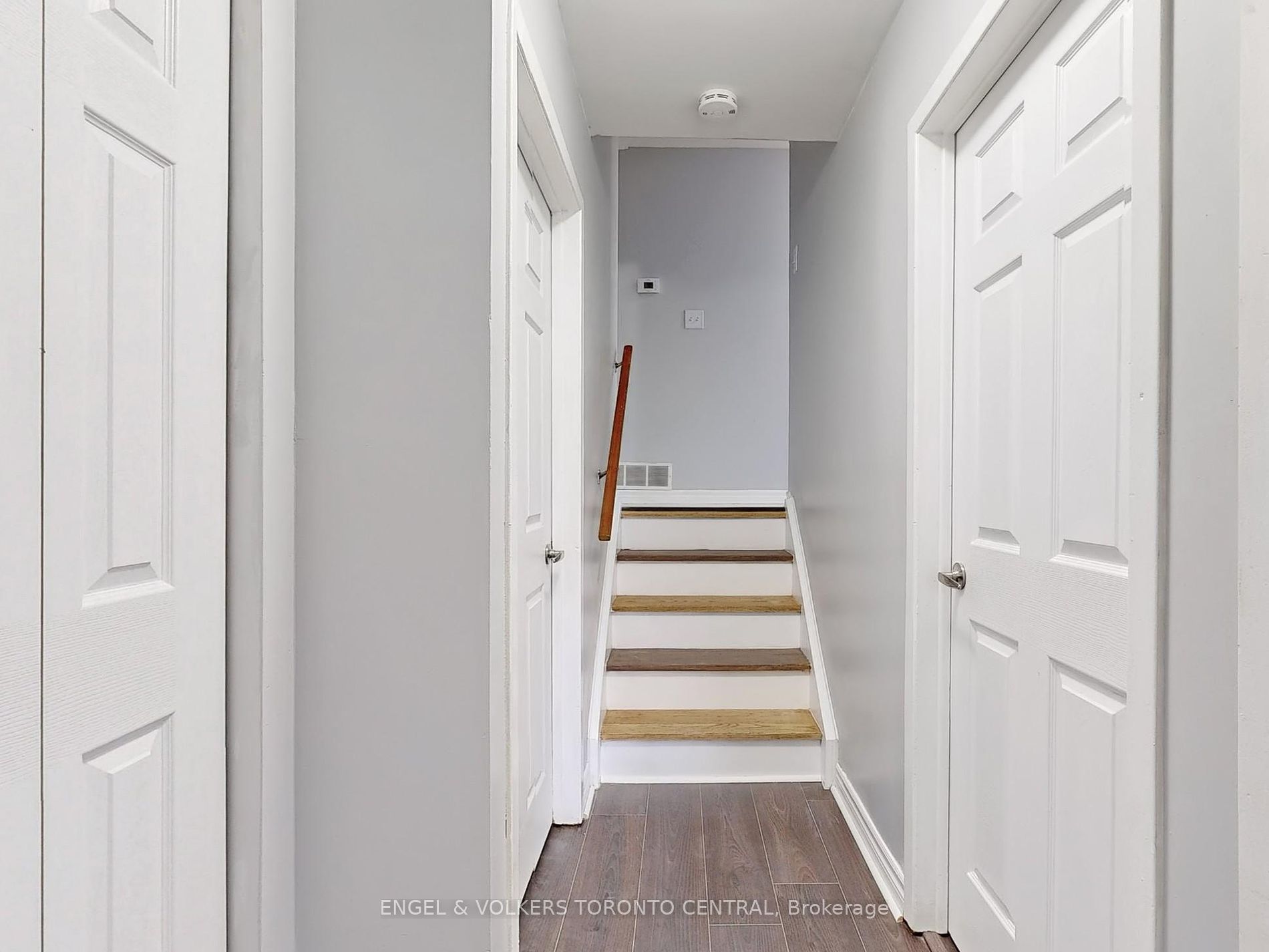381 Surrey Drive
