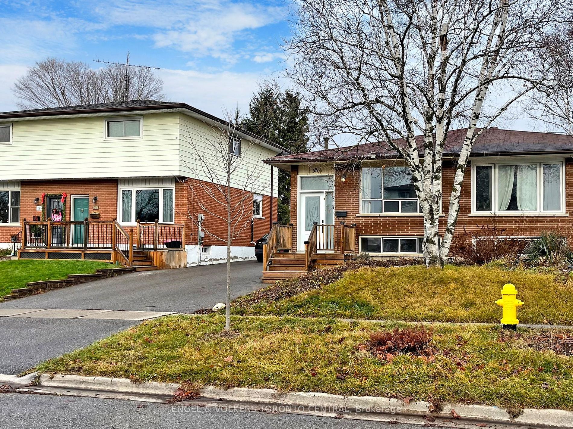 381 Surrey Drive