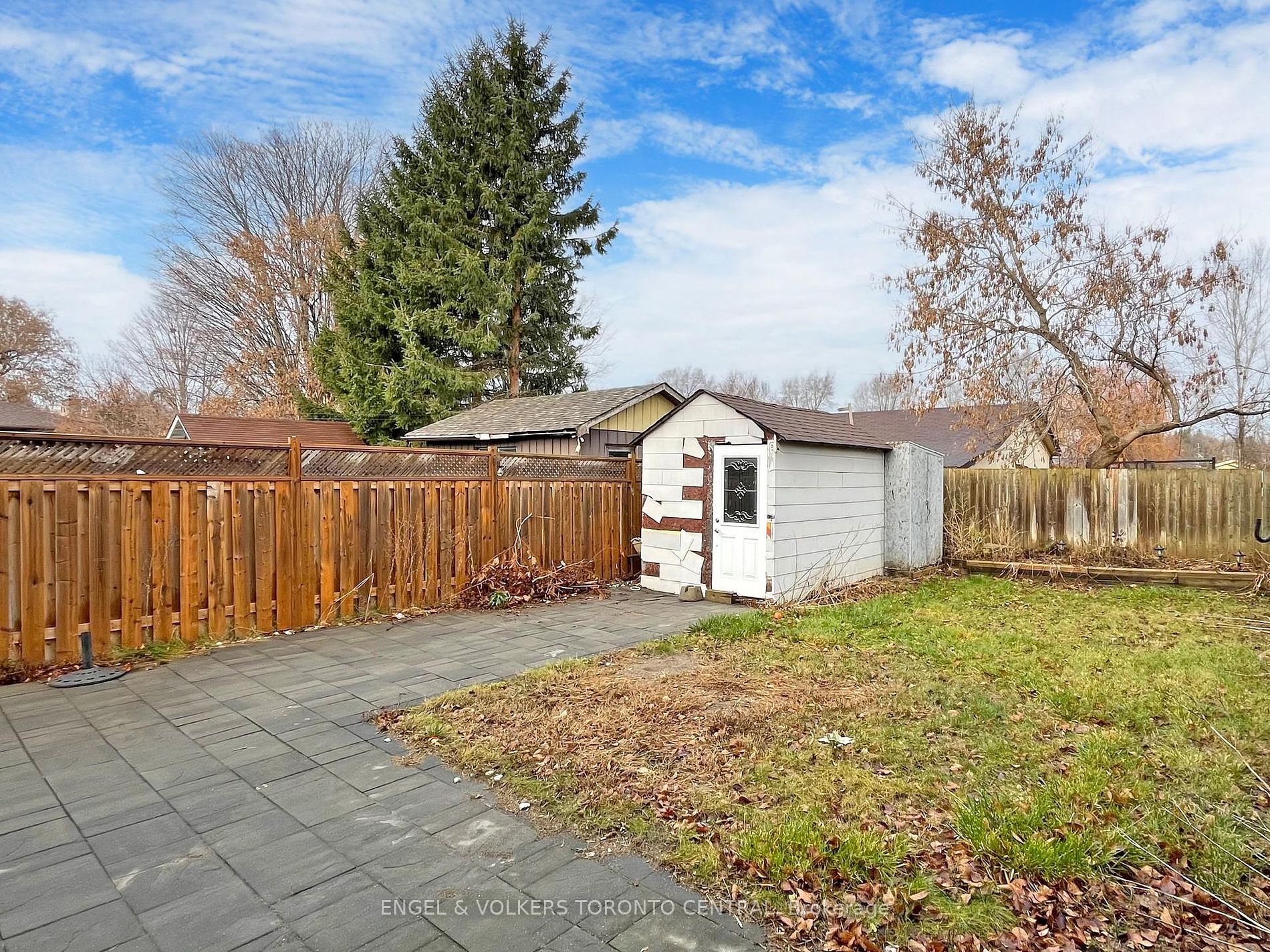 381 Surrey Drive
