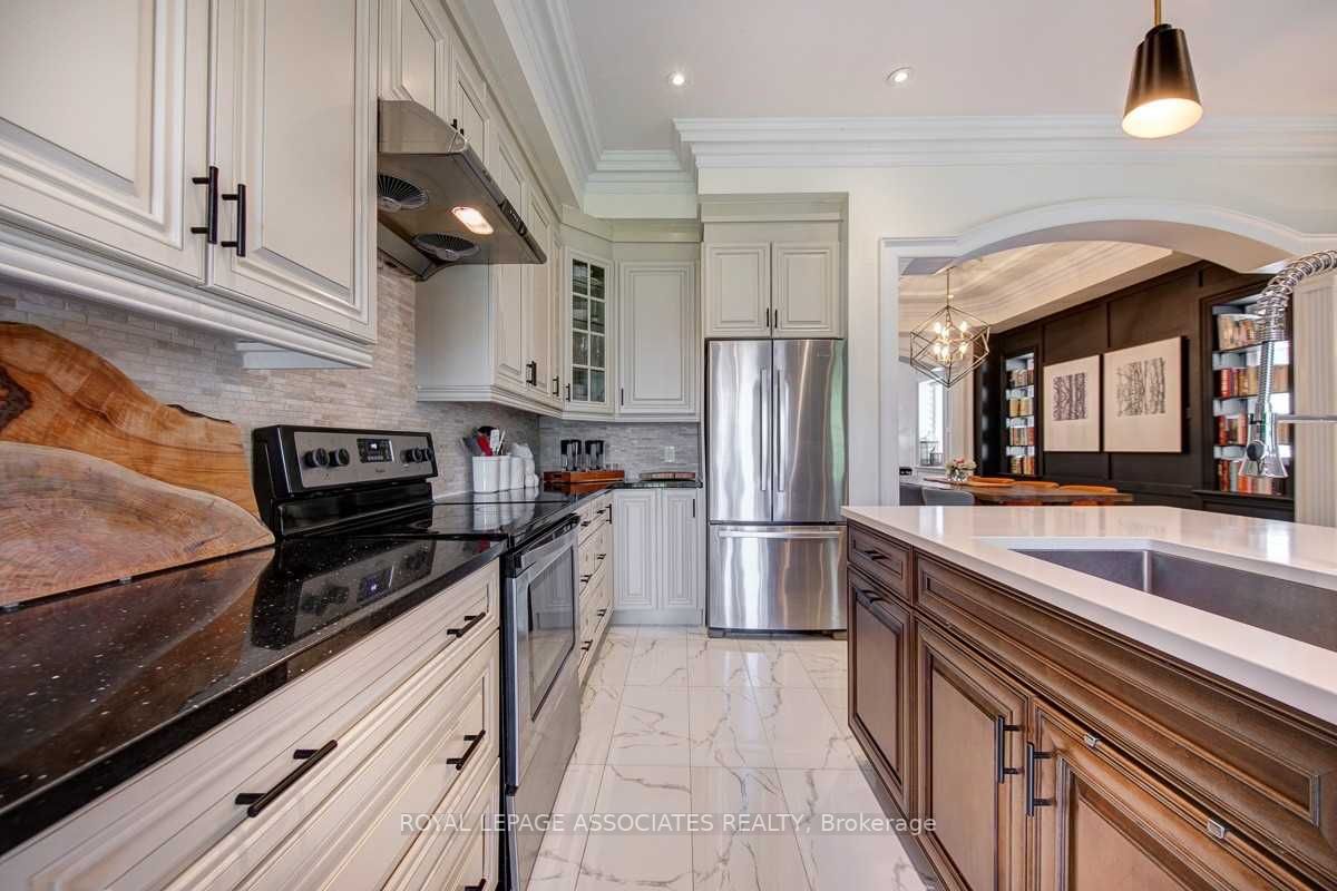 181 Kennedy Rd