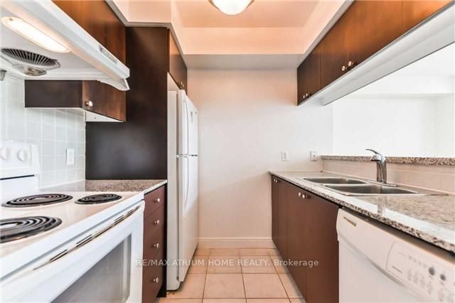 238 Bonis Ave, #1523