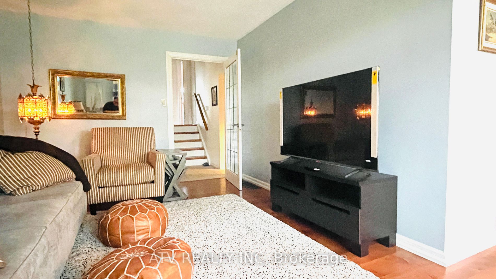 696 Balaton Ave