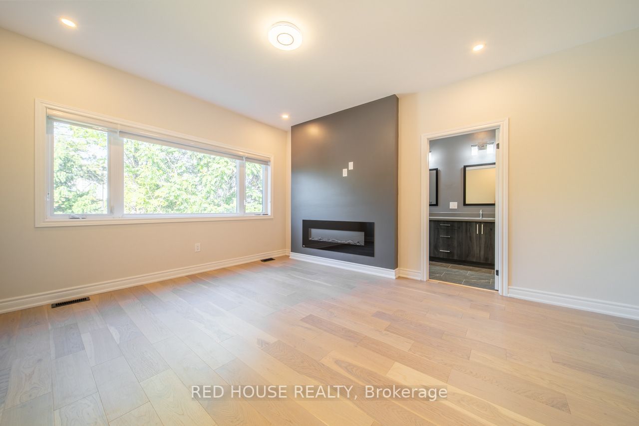 529 Donlands Ave, #Main