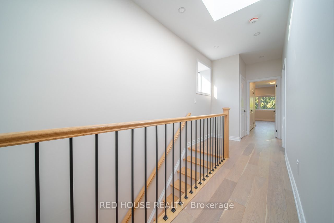 529 Donlands Ave, #Main