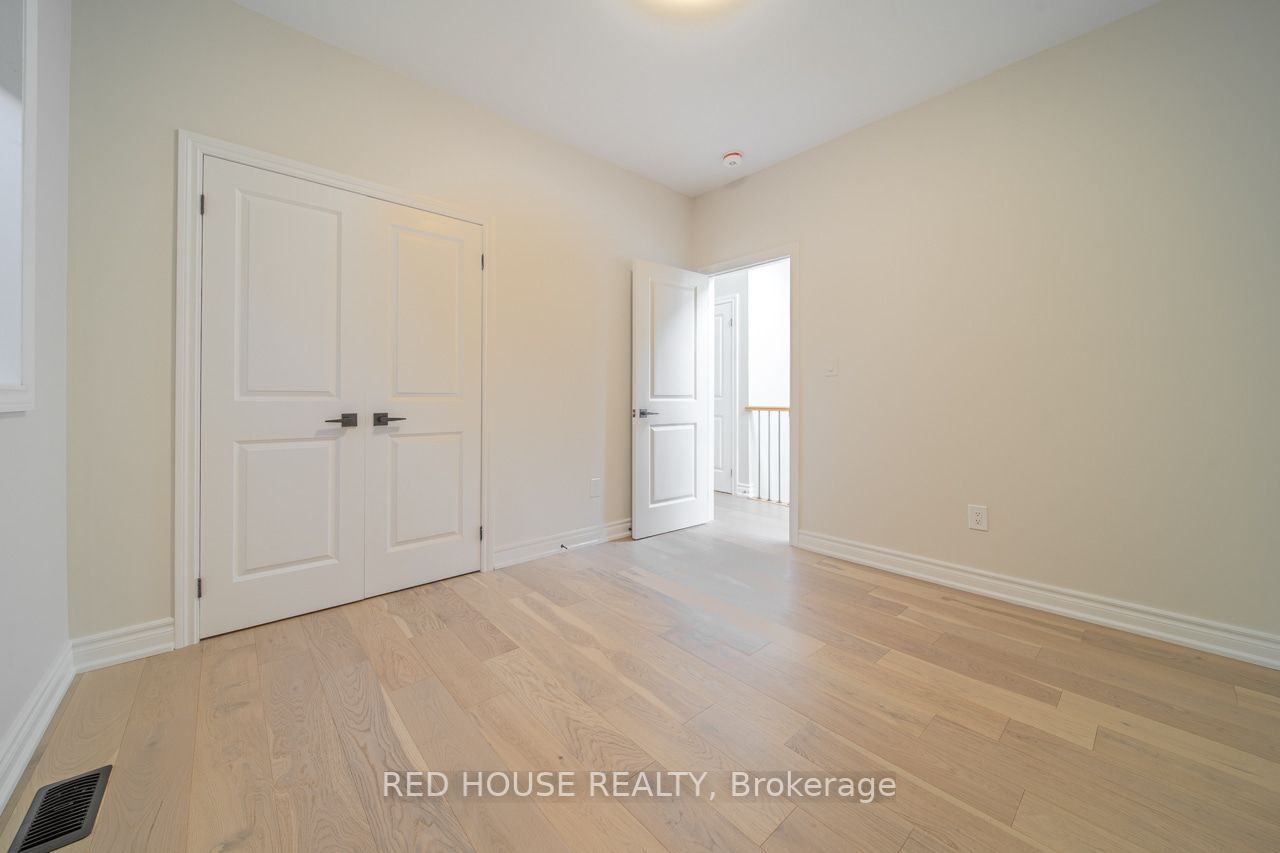 529 Donlands Ave, #Main