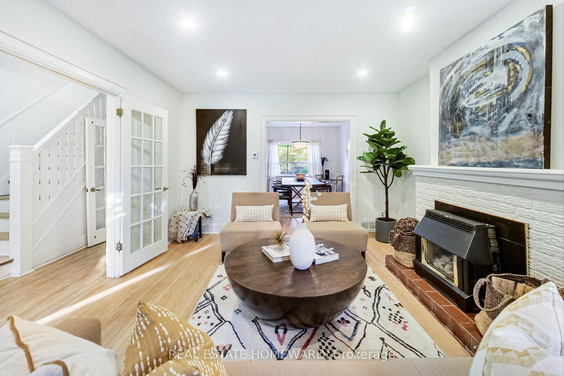 107 Southwood Dr
