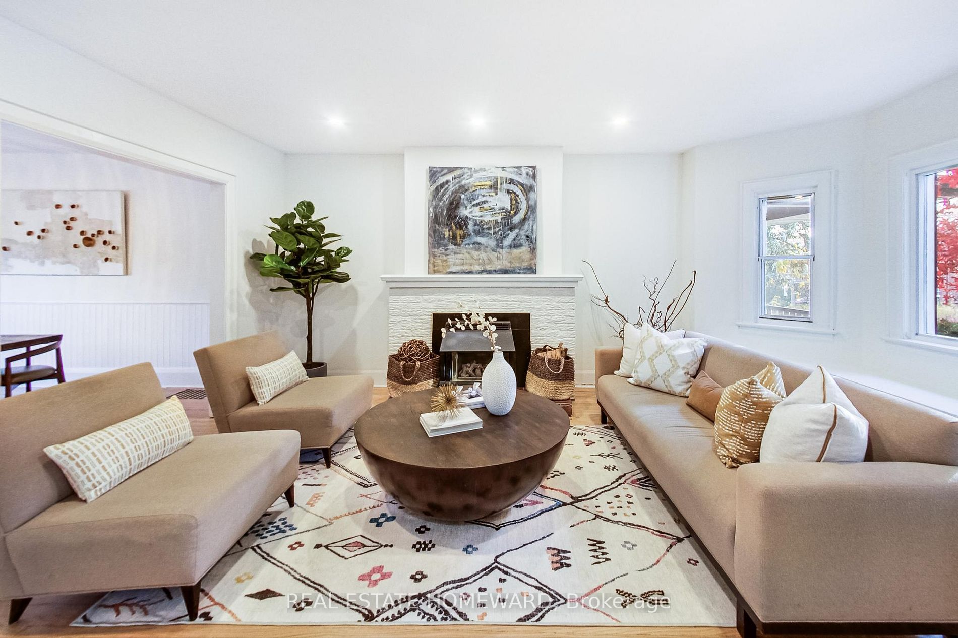 107 Southwood Dr