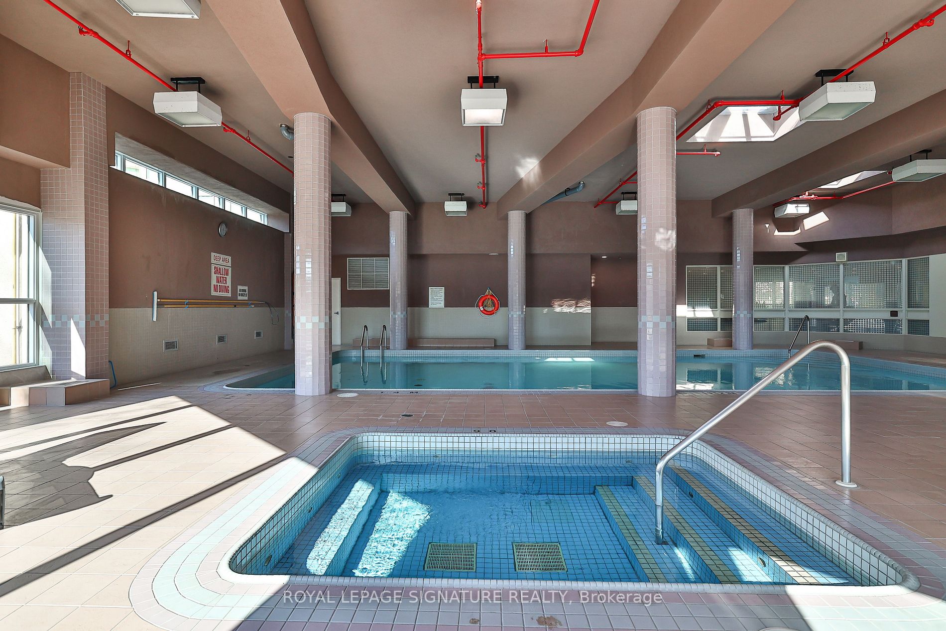 3231 Eglinton Ave E, #1701