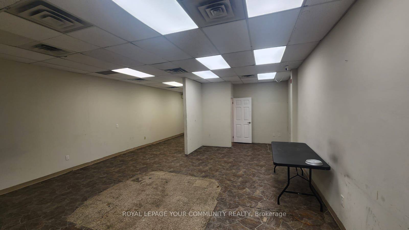 4218 Lawrence Ave E, #14A