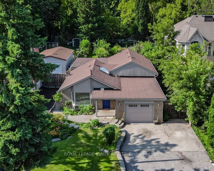 878 Strouds Lane