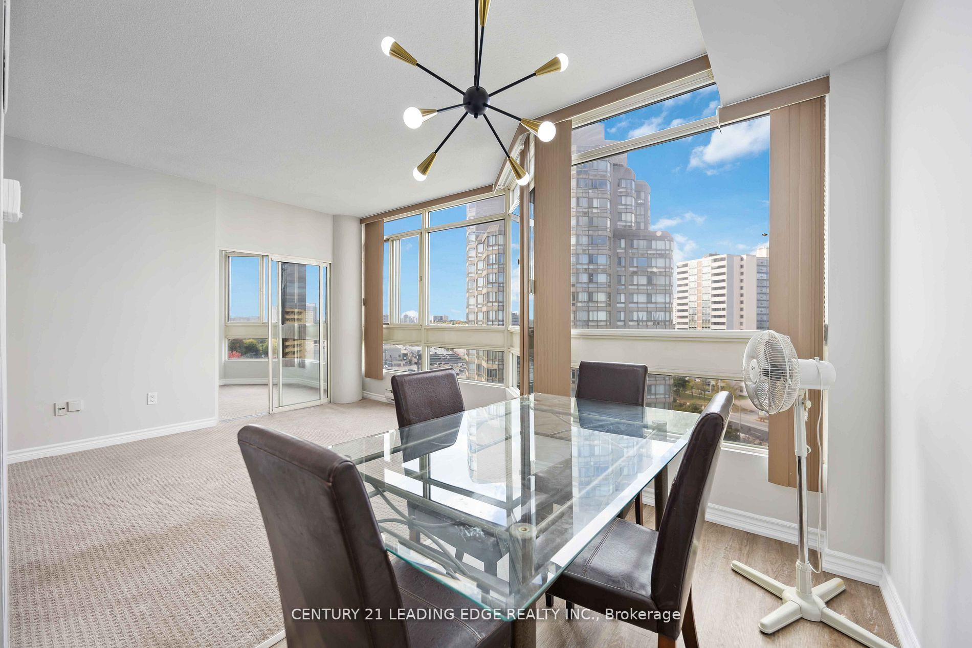 3233 Eglinton Ave E, #1001