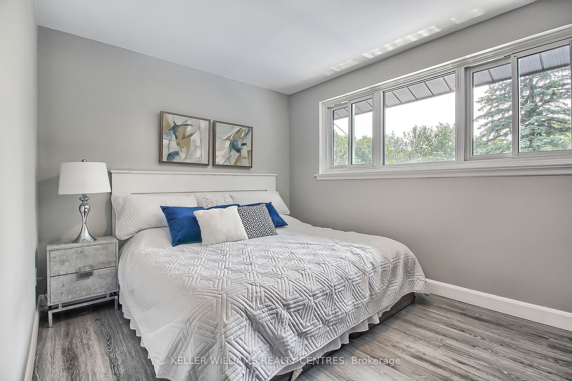 44 Woodgarden Crescent