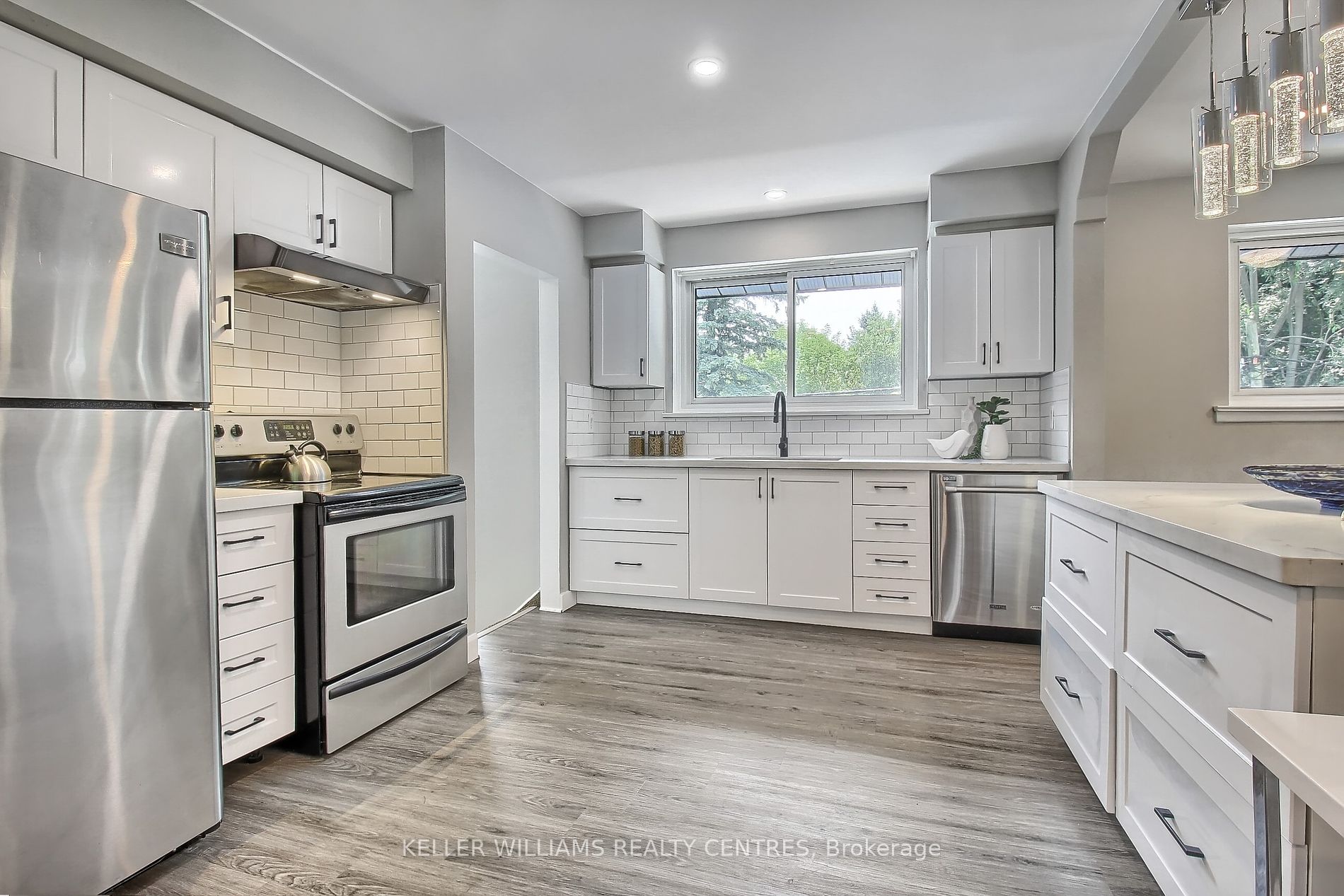 44 Woodgarden Crescent