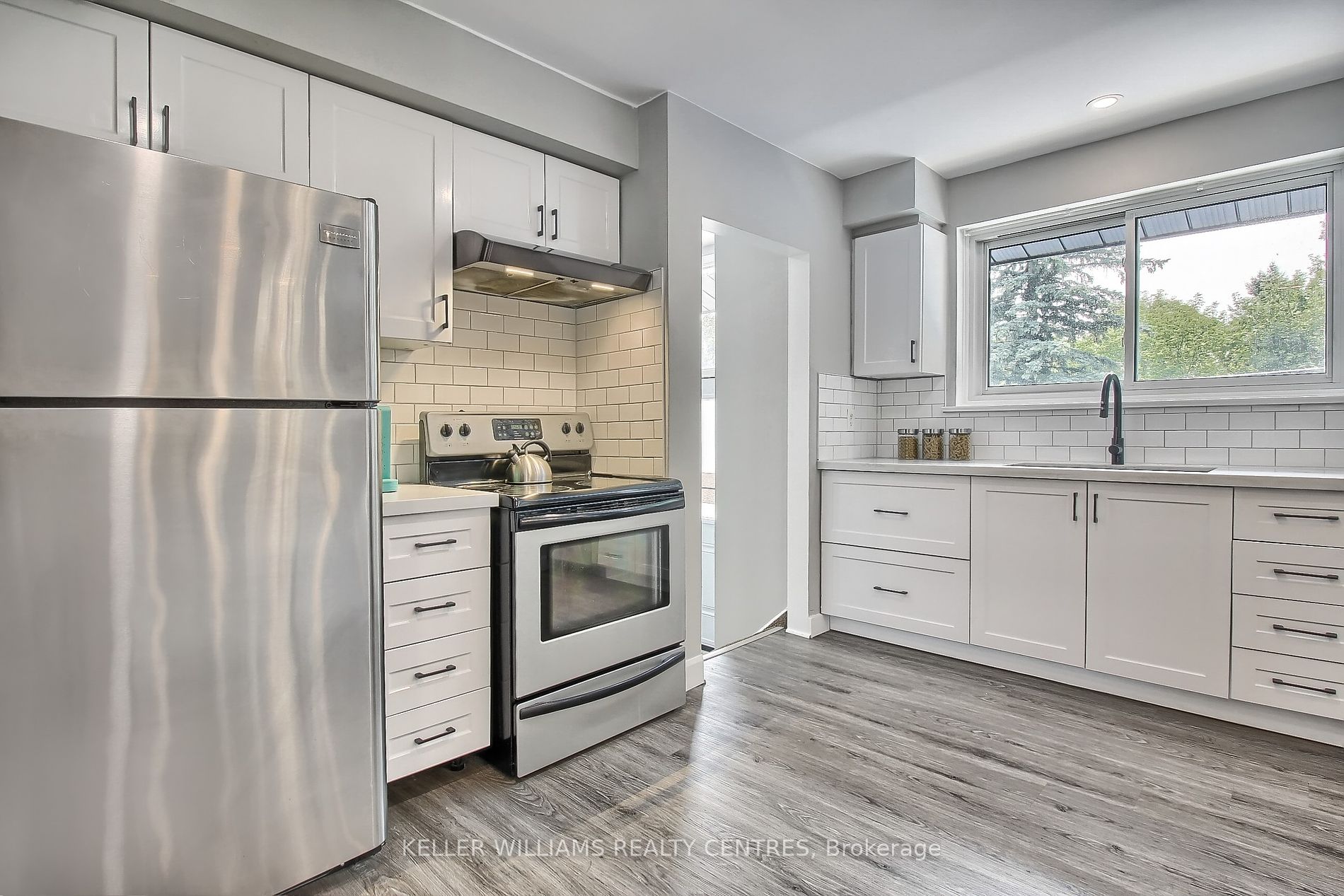 44 Woodgarden Crescent