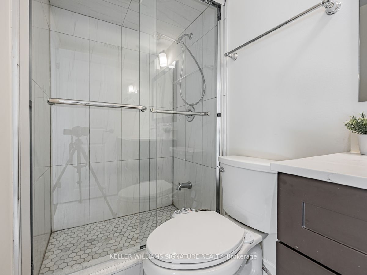 50 Carslake Cres, #Bach