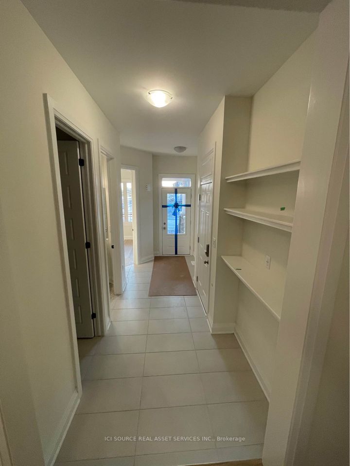 3242 Chimney Swift Cres, #Upper