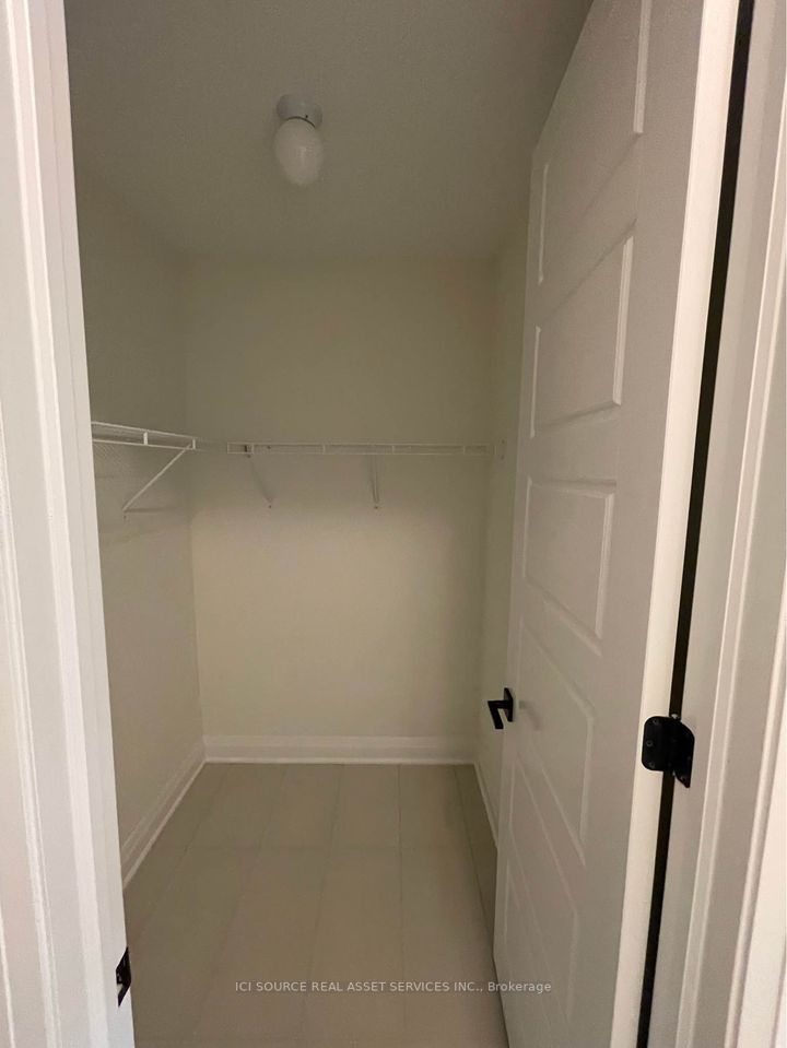 3242 Chimney Swift Cres, #Upper