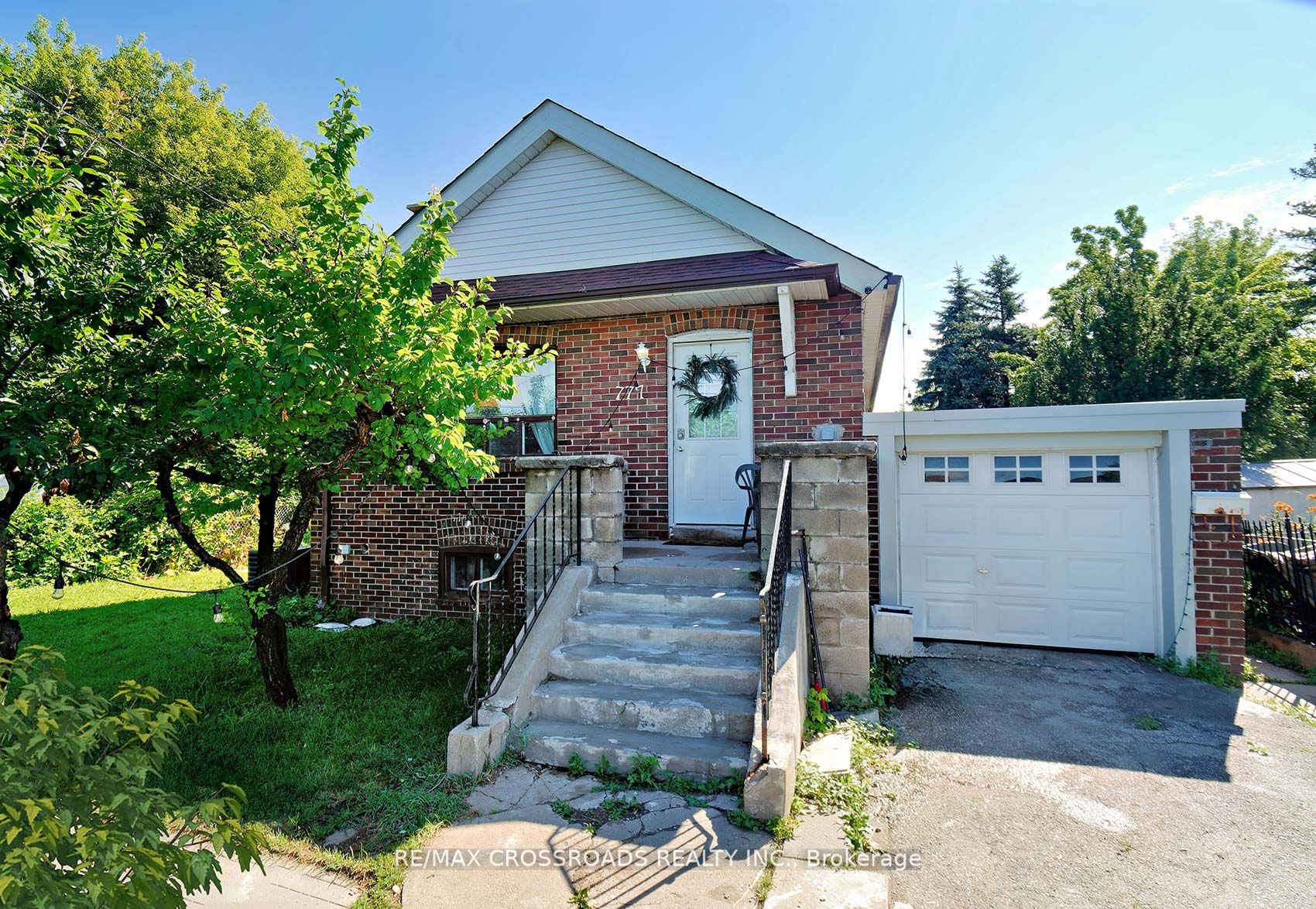 777 Birchmount Rd