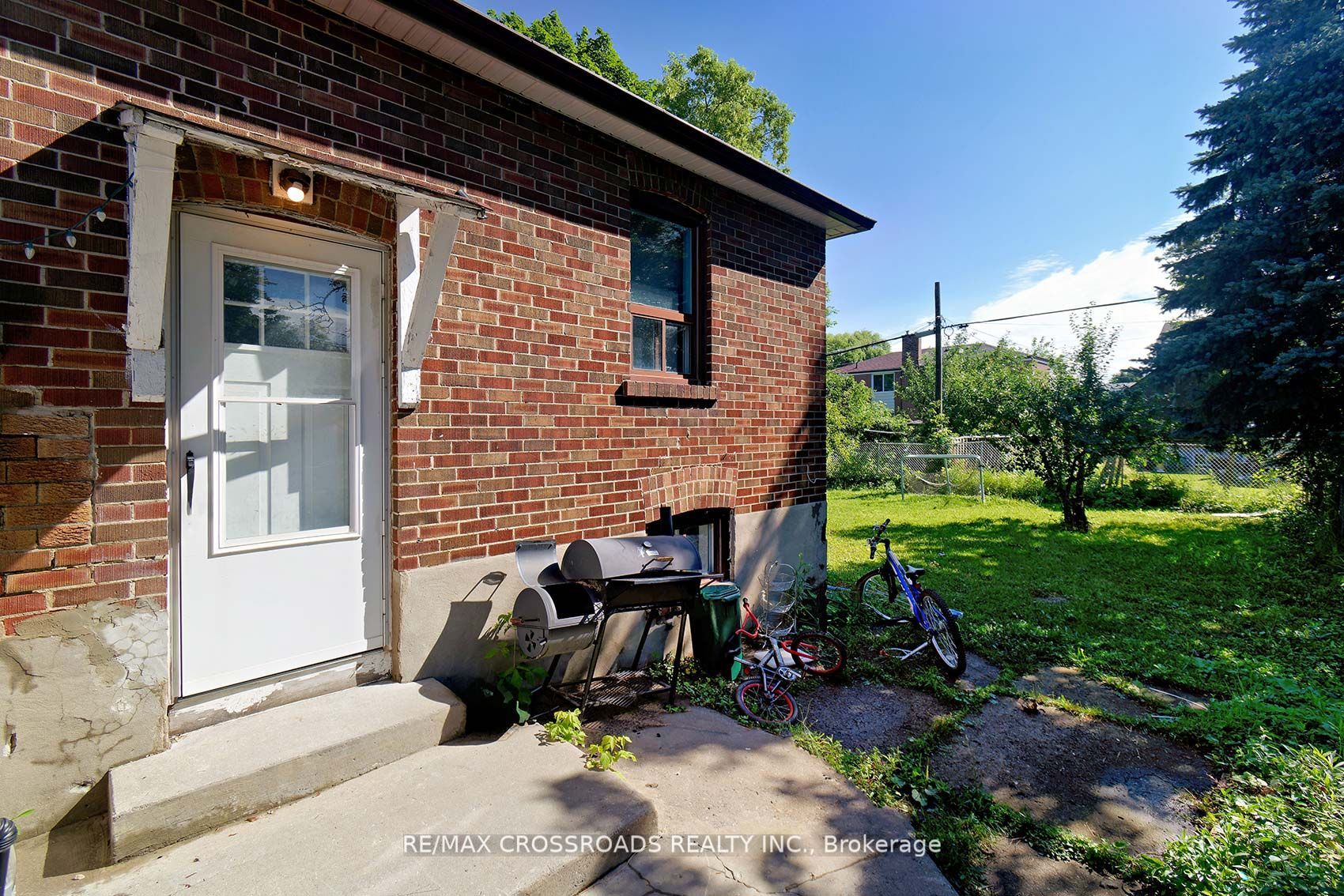 777 Birchmount Rd