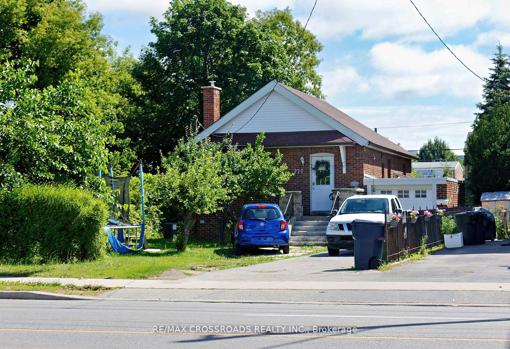 777 Birchmount Rd
