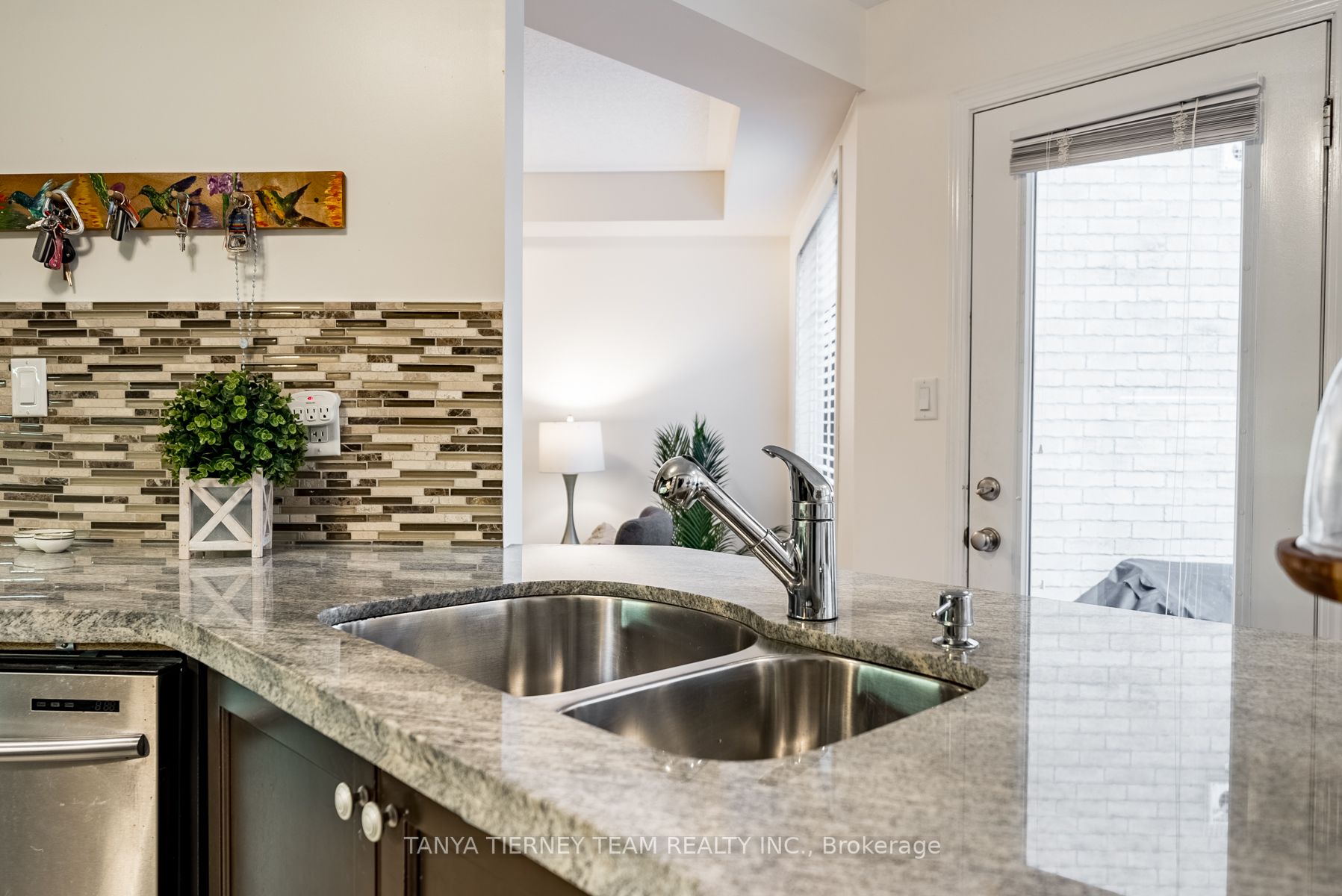 20 Stotts Terrace