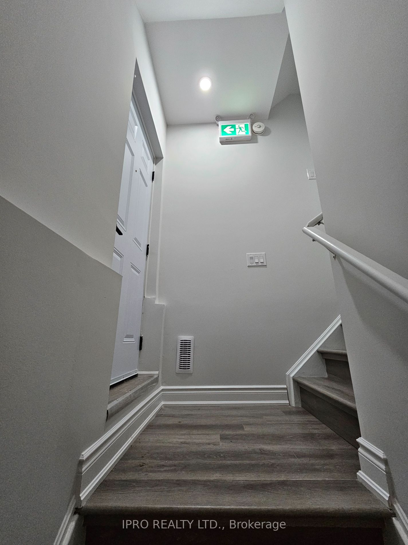 95 Northglen Boulevard, #Bsmt