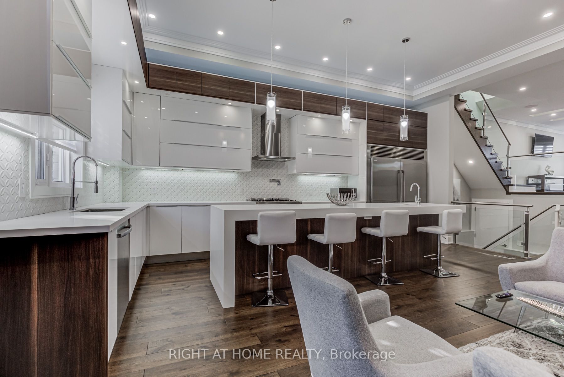 59A Bexhill Ave