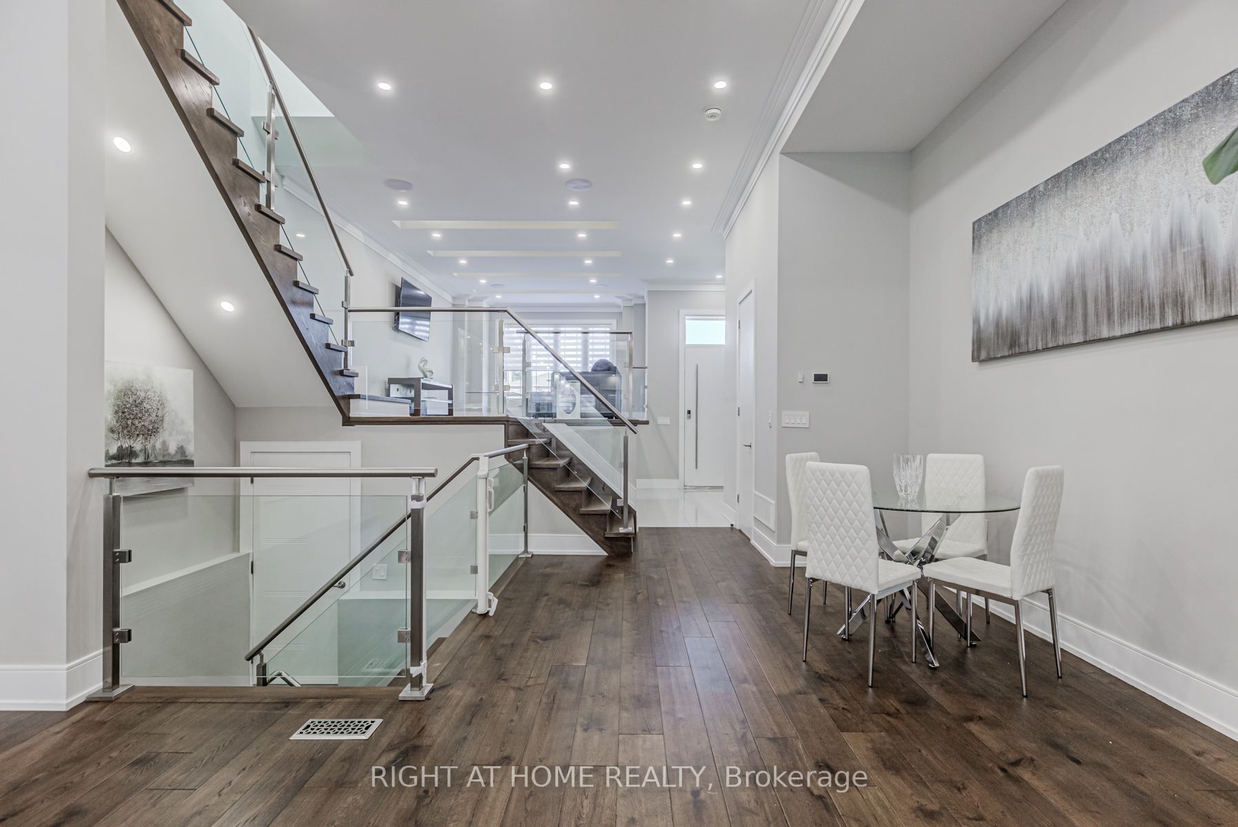 59A Bexhill Ave