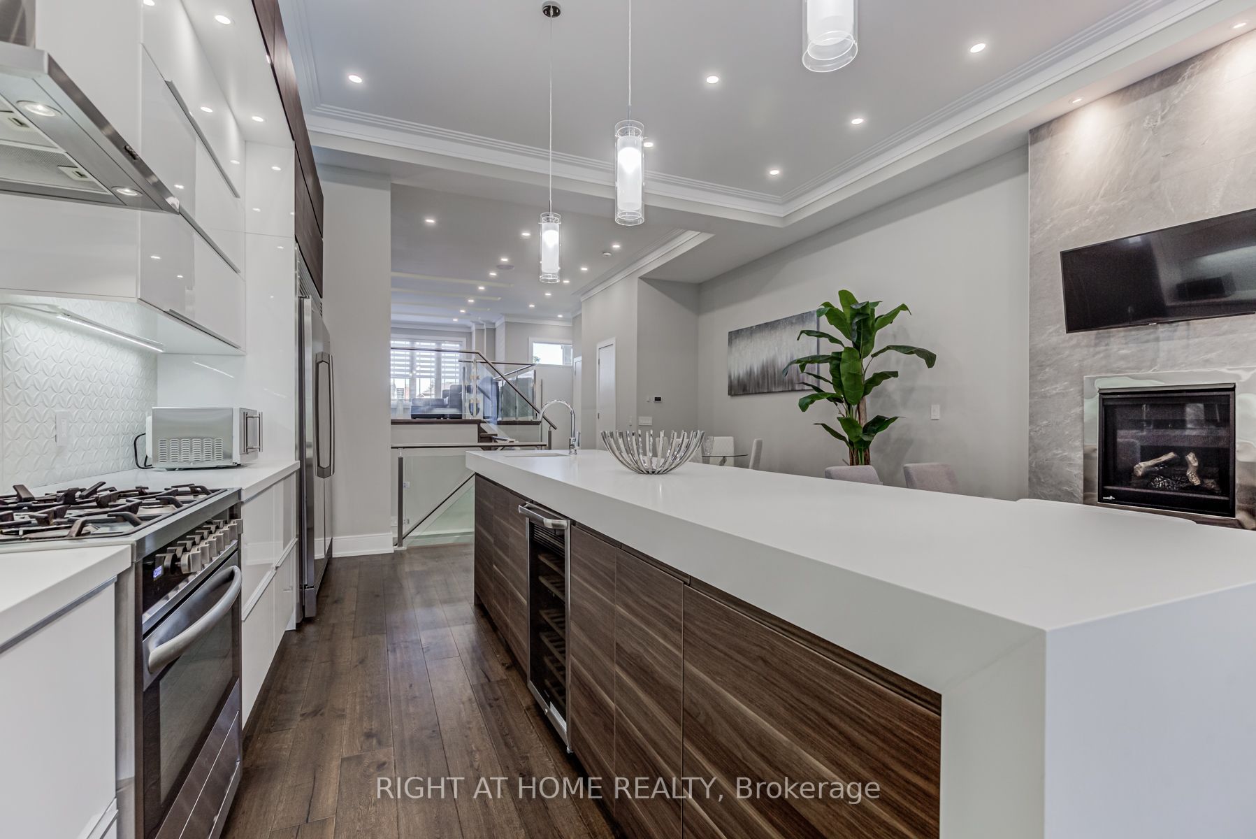 59A Bexhill Ave