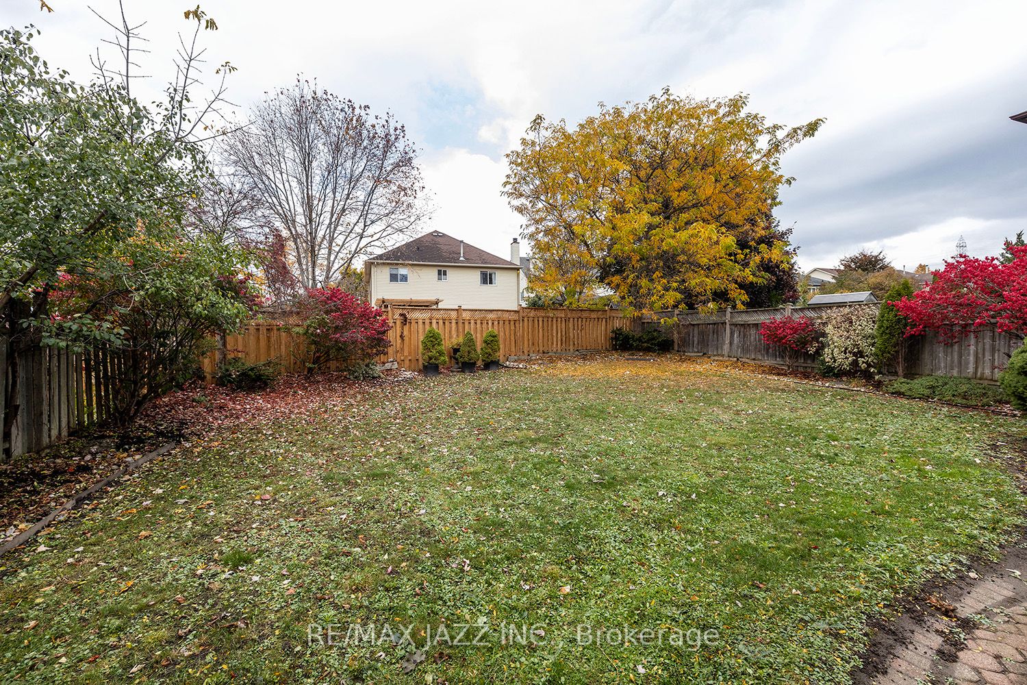 85 Stratton Cres