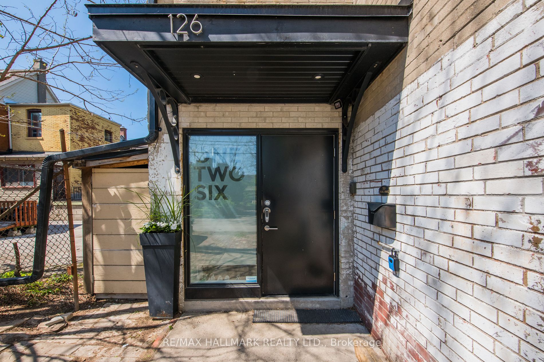 126 Sears St