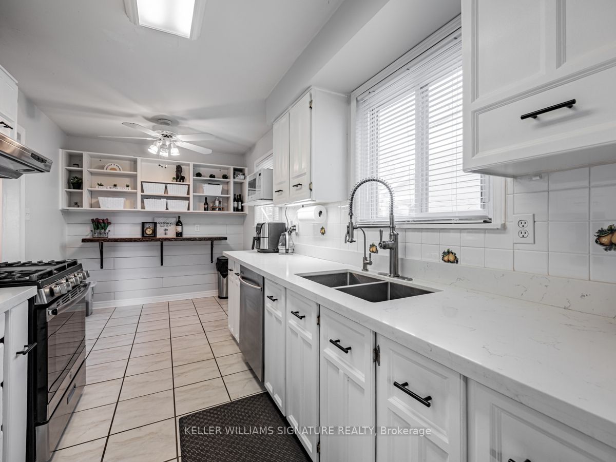 90 Roser Cres