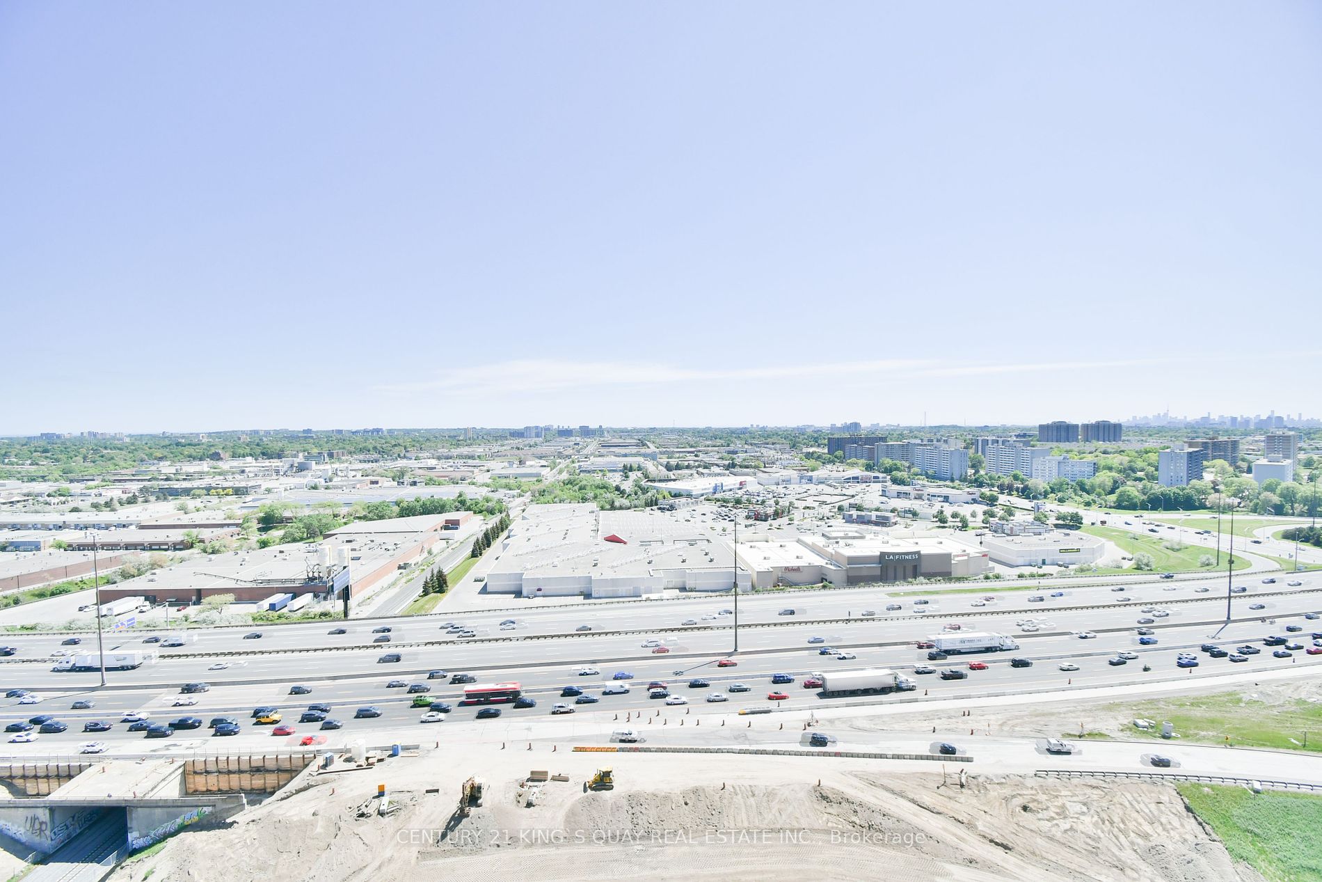 125 Village Green Sq, #2404
