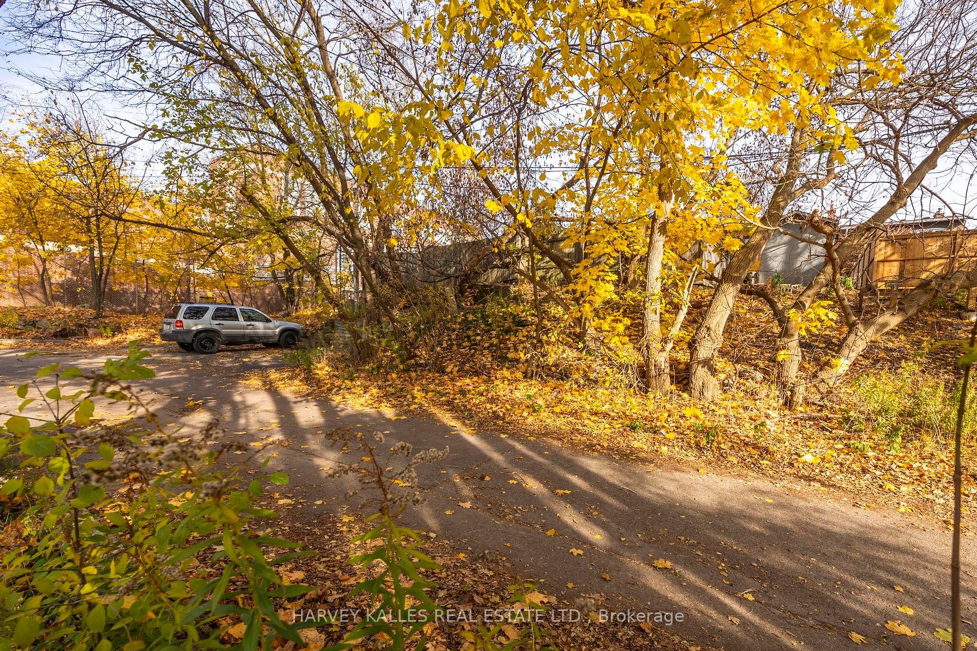 67 Lawlor Ave
