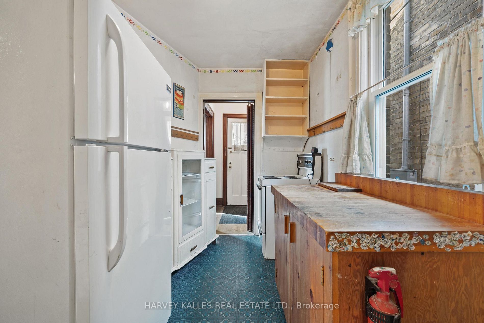 67 Lawlor Ave