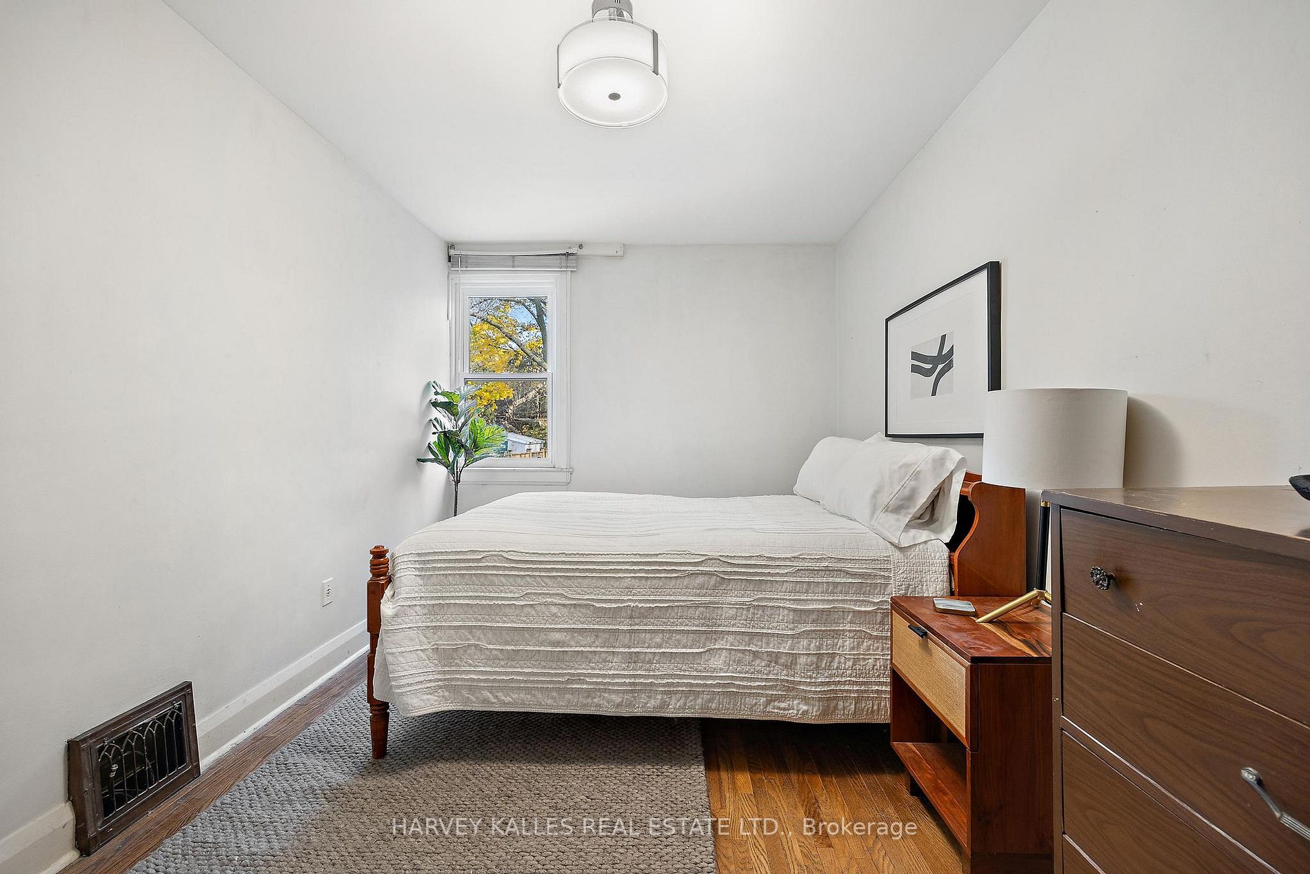 67 Lawlor Ave