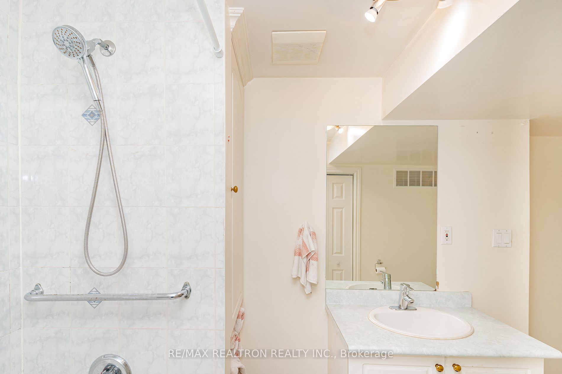 1139 Gossamer Dr, #Bsmnt